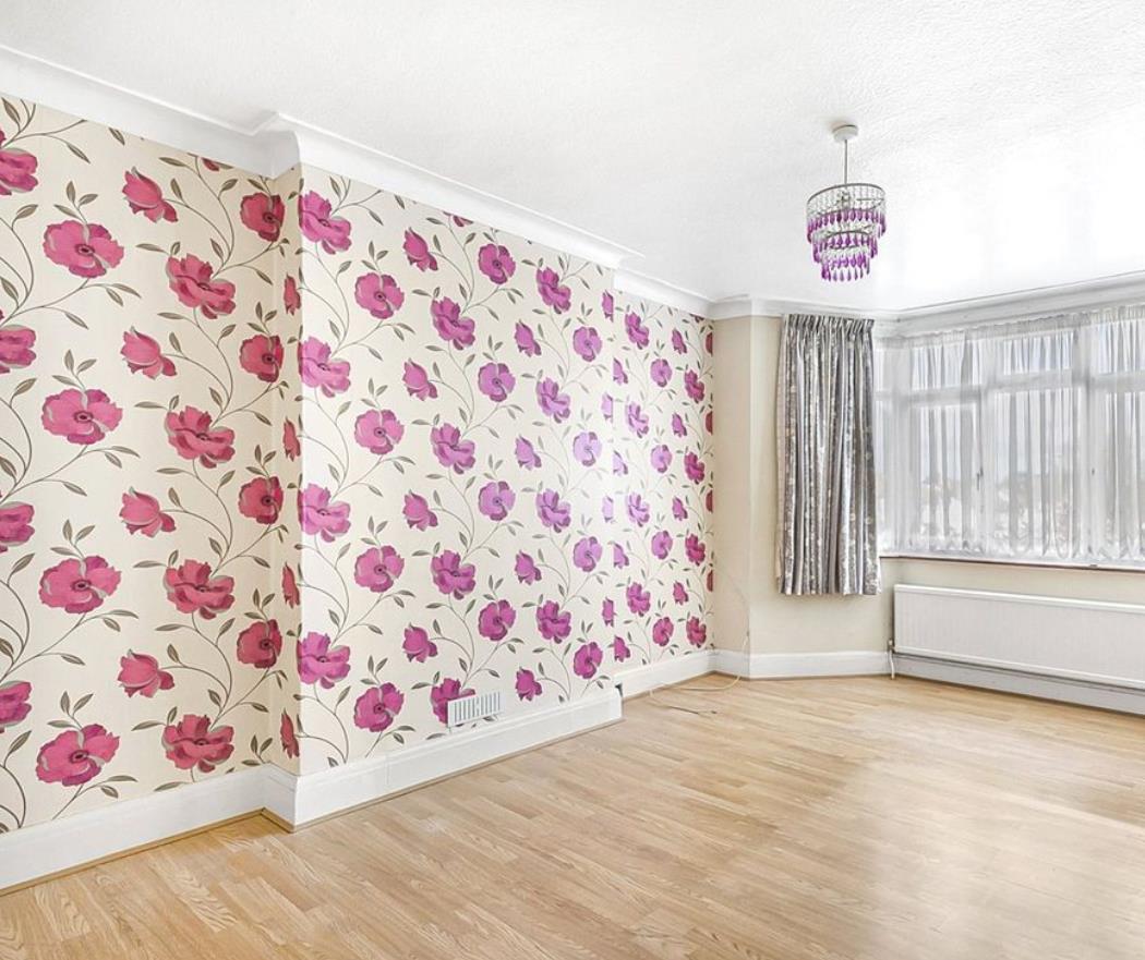 Hale Drive, London